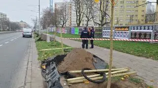 Policja zabezpieczyła teren wokół pocisku