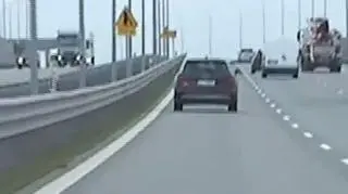 Kierowca audi momentami pędził nawet 200 km/h