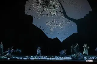 Próba przed spektaklem "Najlepsze miasto świata. Opera o Warszawie"