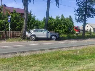 Wypadek trzech aut na DK 53