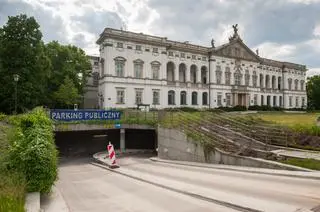 Remont parkingu pod placem Krasińskich