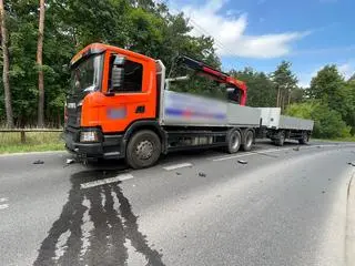 Wypadek z udziałem motocyklisty w Rembertowie