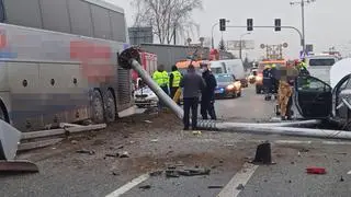 Wypadek z udziałem autokaru