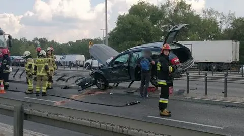 Kolizja i wypadek. Trasa S8 stanęła w ogromnym korku 