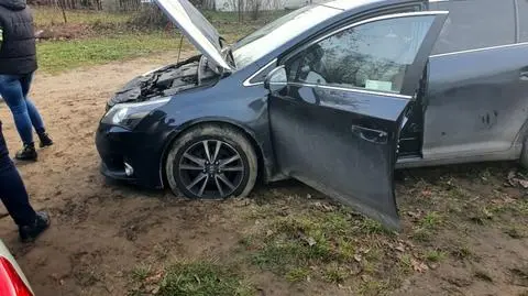 Policja: kradł auta w Saksonii, został zatrzymany po strzałach na Białołęce 