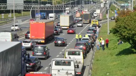 Krótki odcinek i pięć zderzeń. Ogromne utrudnienia na S8