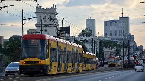 Piesi doczekają się wind przy moście Poniatowskiego