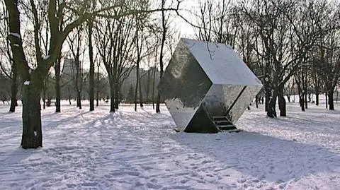 Bródno: blokowiska, park i Paweł Althamer