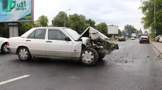 Mercedes wjechał w BMW