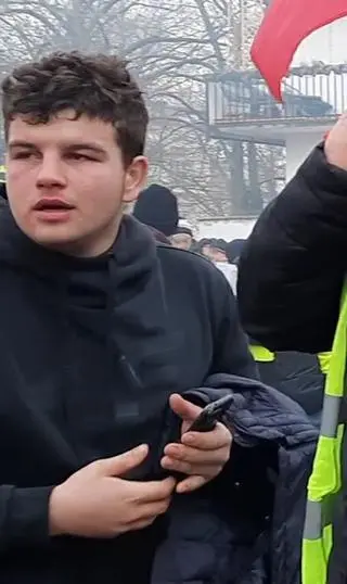 Policja publikuje zdjęcia z protestu