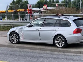 Zderzenie bmw z autobusem miejskim na Górczewskiej