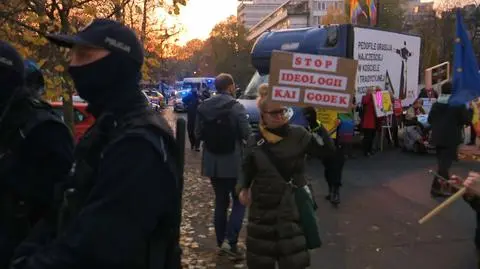 Protest przed Sejmem przeciwko projektowi ustawy "Stop LGBT"