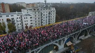 Czoło marszu na moście Poniatowskiego