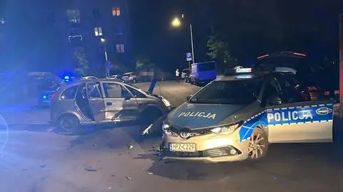 Ucieczka zakończona czołowym zderzeniem z radiowozem