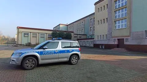 Nieznana substancja rozpylona w szkole, ewakuowano 368 osób