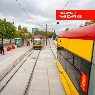 Id ronda Zgrupowania AK "Radosław" do mostu tramwaje jeżdżą po nowych torach