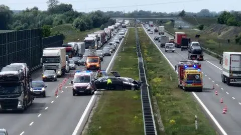 Utrudnienia na A2 po wypadku i kolizjach