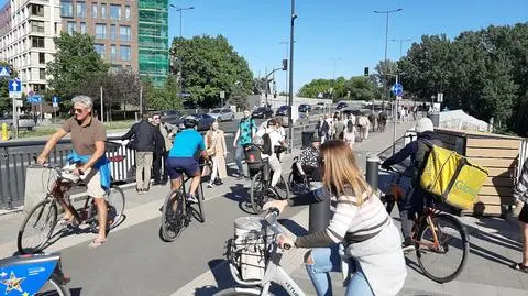 Najgorsze miejsce na kładce. Tu wszystkim jest niewygodnie