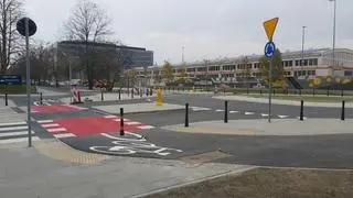 Rondo powstało na skrzyżowaniu Konstruktorskiej i Postępu