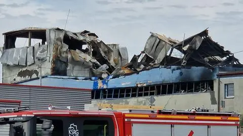 Spalona hala w Mińsku Mazowieckim
