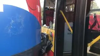 Pociąg zderzył się z autobusem