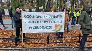 Protest plantatorów przed kancelarią premiera