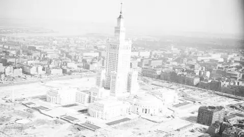 Pałac Kultury i Nauki w 1955 roku