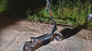 16-latek wiózł 15-latkę, doszło do wypadku