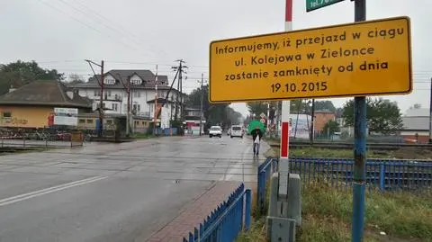 Rok bez przejazdu przez tory w Zielonce