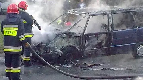Renault spłonęło na Saskiej