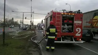 Land Rover doszczętnie spłonął