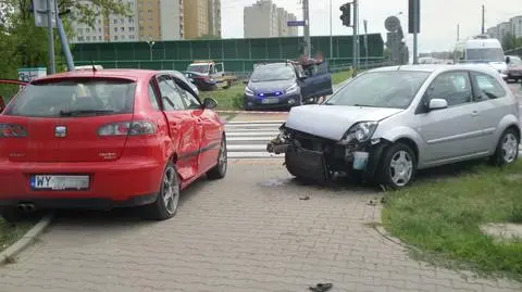 Policyjny pościg zakończył się kolizją