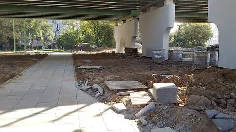 Będzie chodnik pod wiaduktem Andersa