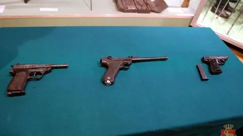 Broń z I i II wojny światowej trafiła z policyjnego magazynu do muzeum