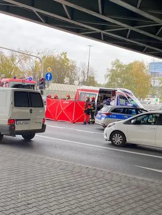 Utrudnienia po wypadku na rondzie Zesłańców Syberyjskich