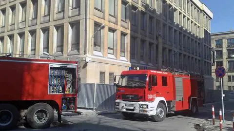 Dym w budynku Teatru Kwadrat