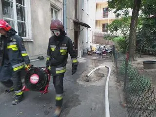 Pożar w kamienicy na Kłopotowskiego