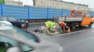 Korki w alei Prymasa Tysiąclecia