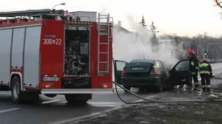 Pożar auta na wyjeździe z Warszawy