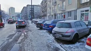 Pożar w kamienicy przy Okopowej