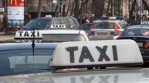 Pomagali w zdobyciu licencji taxi. Wpadło 18 osób