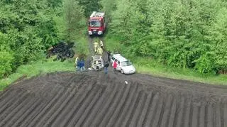 Spalony samochód pod Grodziskiem Mazowieckim