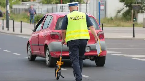 Wypadek na przejściu przez Radzymińską. Pieszy trafił do szpitala