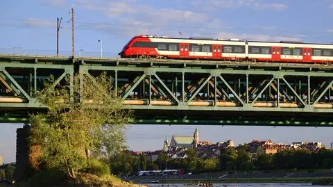 Nowy rozkład od niedzieli. Zmiany w Szybkiej Kolei Miejskiej i Kolejach Mazowieckich