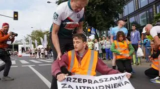 Protestujący domagają się zatrzymania rozrostu infrastruktury gazowej