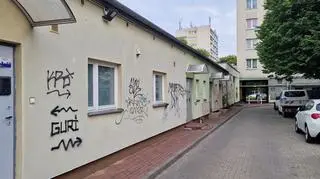 Nielegalne graffiti na Ochocie