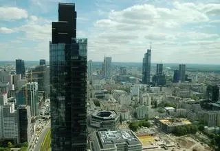 Wyścig z czasem w ratuszu. Na horyzoncie 80 problemów