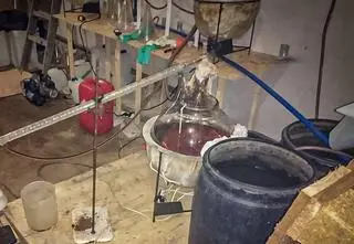 Tu produkowano amfetaminę, osiem osób zatrzymanych