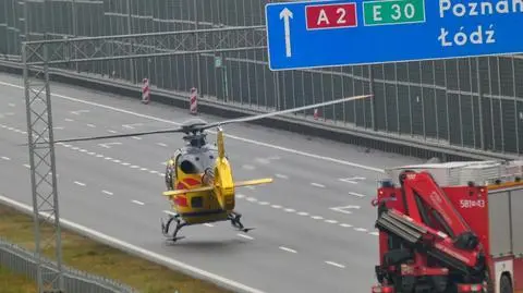 Śmigłowiec LPR lądował na autostradzie A2