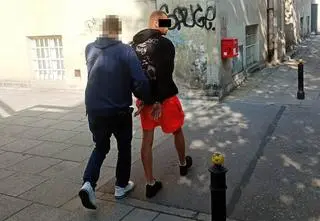 Młodzi Ukraińcy pobici przed sklepem
